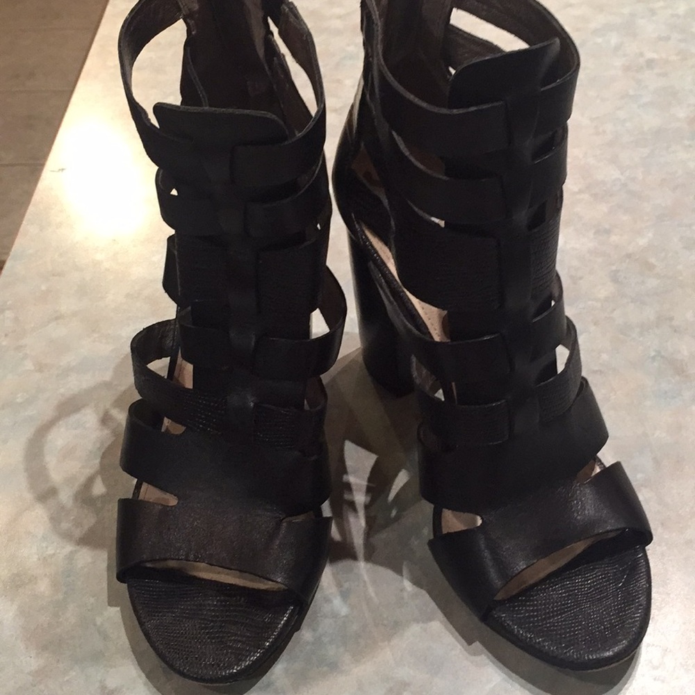 Sam Edelman black sandals.
